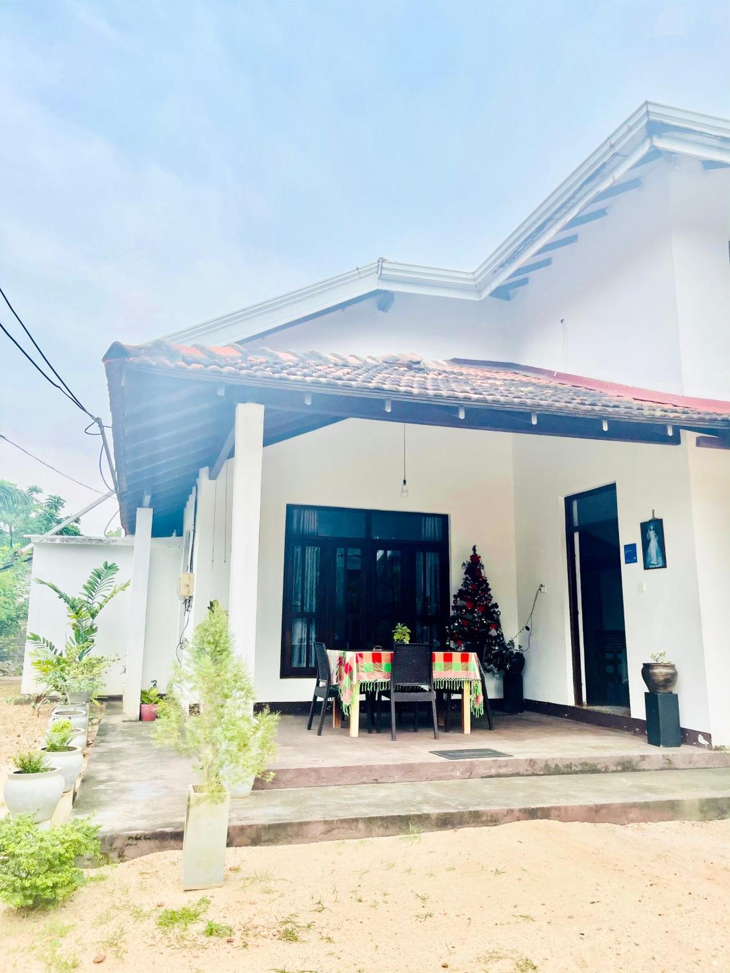 Sebastian Family Villa Negombo Dış mekan fotoğraf