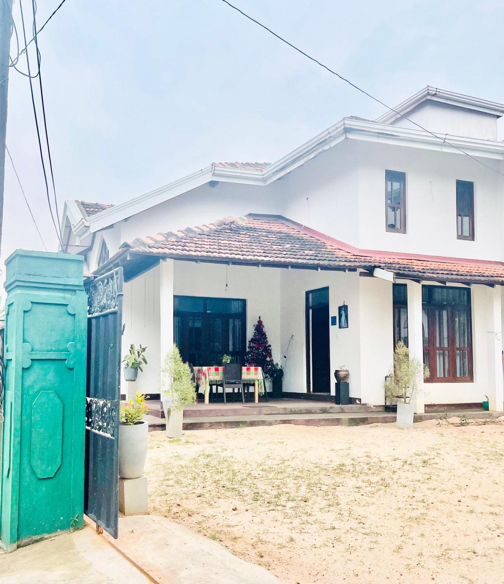 Sebastian Family Villa Negombo Dış mekan fotoğraf